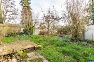 720 W Rose St, Lebanon, OR 97355 - Photo 24