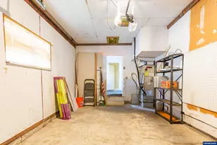 720 W Rose St, Lebanon, OR 97355 - Photo 20