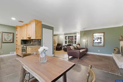 590 Monmouth St, Independence, OR 97351 - Photo 14