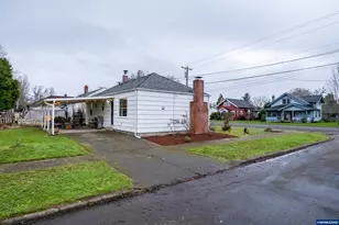 590 Monmouth St, Independence, OR 97351 - Photo 44