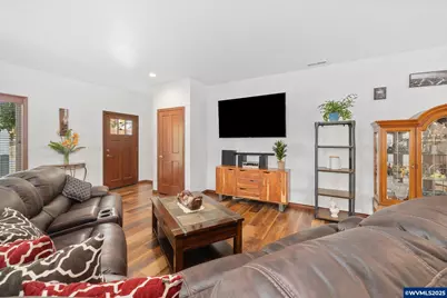 23072 SW Mansfield St, Sherwood, OR 97140 - Photo 8