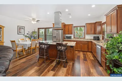 23072 SW Mansfield St, Sherwood, OR 97140 - Photo 10