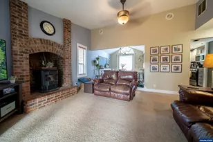 1364 Dawn Dr, Stayton, OR 97383 - Photo 4