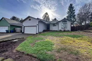 1364 Dawn Dr, Stayton, OR 97383 - Photo 1