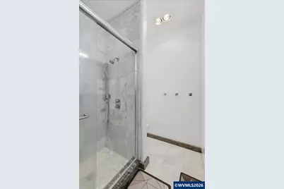 6388 Cascade Hwy NE, Silverton, OR 97381 - Photo 32