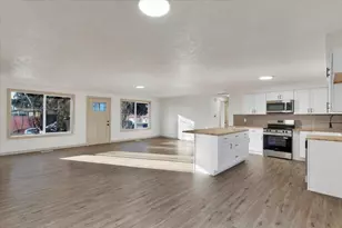 828 Oxen Ct SE, Salem, OR 97317 - Photo 12