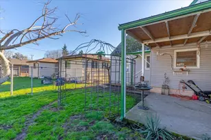 55 E Carolina (-56) St, Lebanon, OR 97355 - Photo 48