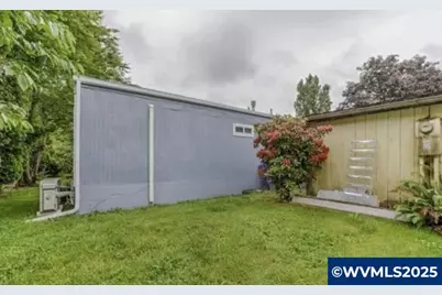 1930 Hampden Ln NE, Salem, OR 97305 - Photo 14