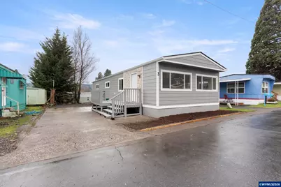 4424 SE Roethe Rd #3, Milwaukie, OR 97267 - Photo 1
