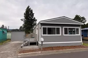 4424 SE Roethe Rd, Milwaukie, OR 97267 - Photo 2