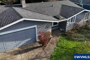 1268 SE 18th St, Toledo, OR 97391 - Photo 4