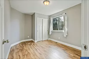 1075 12th St, Sweet Home, OR 97386 - Photo 18