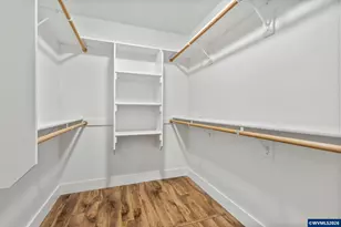 1075 12th St, Sweet Home, OR 97386 - Photo 16