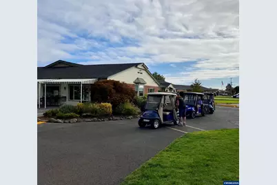 1350 Dogwood Dr, Woodburn, OR 97071 - Photo 34