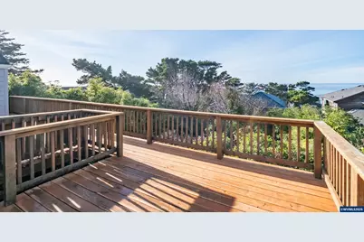 4641 SW Coast Av, Lincoln City, OR 97367 - Photo 2