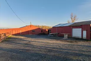 33877 Red Bridge Rd SE, Albany, OR 97322 - Photo 8