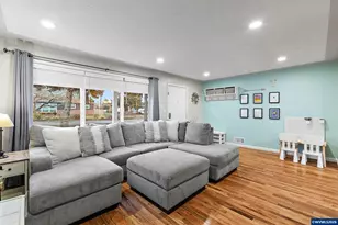 4055 Alana Ave SE, Salem, OR 97302 - Photo 8