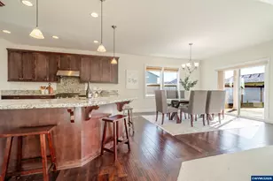 2998 NE Zuhlke Ln, Albany, OR 97321 - Photo 18