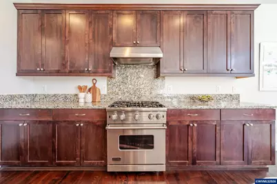 2998 NE Zuhlke Ln, Albany, OR 97321 - Photo 24