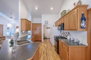 1370 Bentley St E, Monmouth, OR 97361 - Photo 10