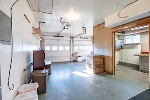 2299 Country Club Terrace, Woodburn, OR 97071 - Photo 32