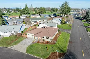 2299 Country Club Terrace, Woodburn, OR 97071 - Photo 38