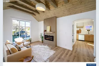 326 NE 8th St, McMinnville, OR 97128 - Photo 14