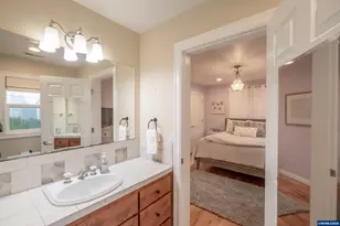 255 Country Club Ln NW, Albany, OR 97321 - Photo 32