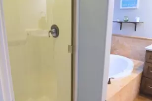 2335 Maplewood Dr Dr S, Salem, OR 97306 - Photo 16