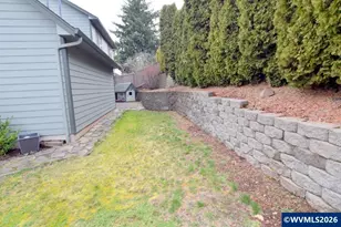 2335 Maplewood Dr Dr S, Salem, OR 97306 - Photo 24