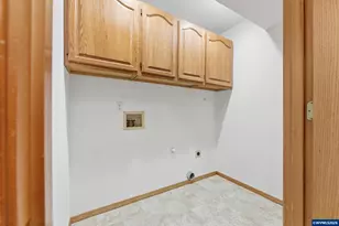 5401 E Ridge St S, Salem, OR 97306 - Photo 26