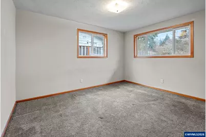 265 Cherry Ln S, Monmouth, OR 97361 - Photo 20