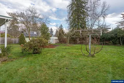 265 Cherry Ln S, Monmouth, OR 97361 - Photo 36