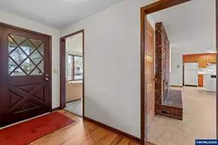 265 Cherry Ln S, Monmouth, OR 97361 - Photo 2