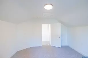 560 Hansen Ave S, Salem, OR 97302 - Photo 32