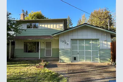 1398 Poplar St, Sweet Home, OR 97386 - Photo 1