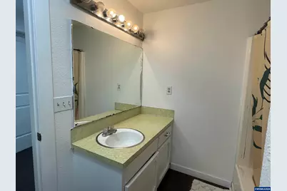 1398 Poplar St, Sweet Home, OR 97386 - Photo 26