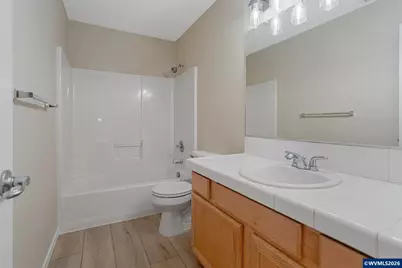 1676 Marten Av SW, Albany, OR 97321 - Photo 32