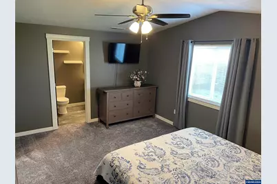 794 S Sunrise Dr, Jefferson, OR 97352 - Photo 12
