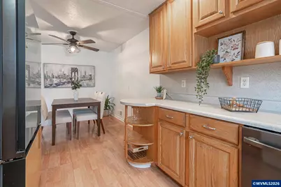 1155 18th St NE, Salem, OR 97301 - Photo 16