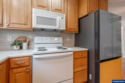 1155 18th St NE, Salem, OR 97301 - Photo 14