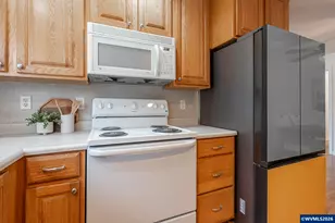 1155 18th St NE, Salem, OR 97301 - Photo 14