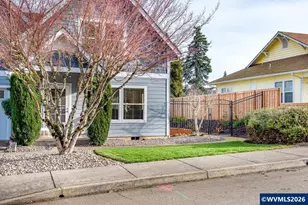 38 Denmark Lp, Silverton, OR 97381 - Photo 12