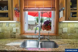 210 S 2nd St, Carlton, OR 97111 - Photo 18