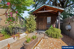 210 S 2nd St, Carlton, OR 97111 - Photo 42