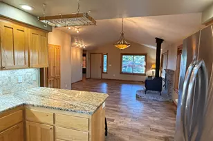 210 S 2nd St, Carlton, OR 97111 - Photo 14
