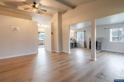 410 SW Broadway St, Mill City, OR 97360 - Photo 6