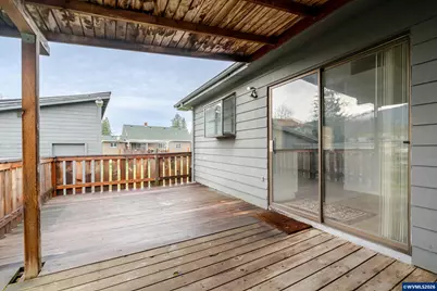 410 SW Broadway St, Mill City, OR 97360 - Photo 28