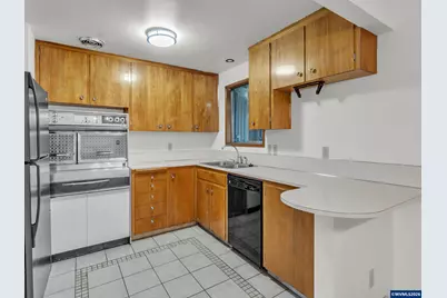 1749 Thompson Rd, Woodburn, OR 97071 - Photo 16