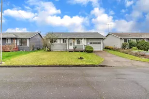 1749 Thompson Rd, Woodburn, OR 97071 - Photo 2